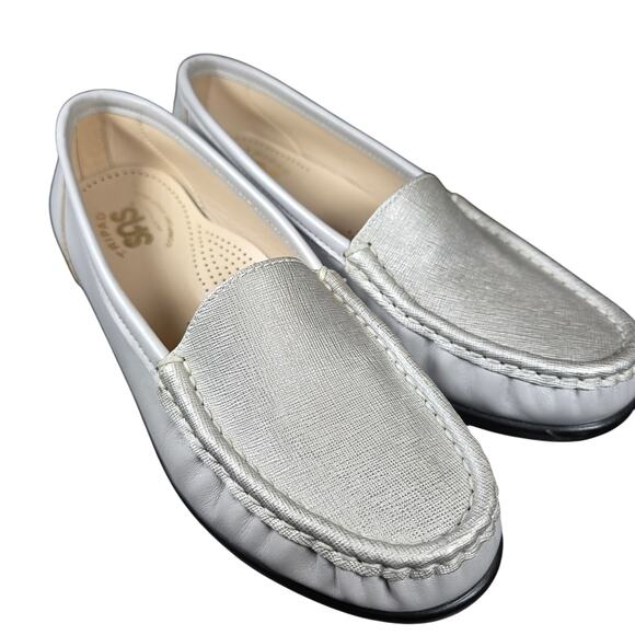 SAS Women's Shoes Tripad Comfort Insole Metallic Gray Loafers Size 7 Pristine! - Picture 3 of 9